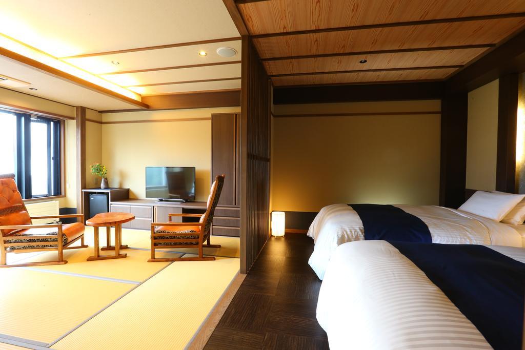 Hotel Higashidate Yamanouchi  Extérieur photo