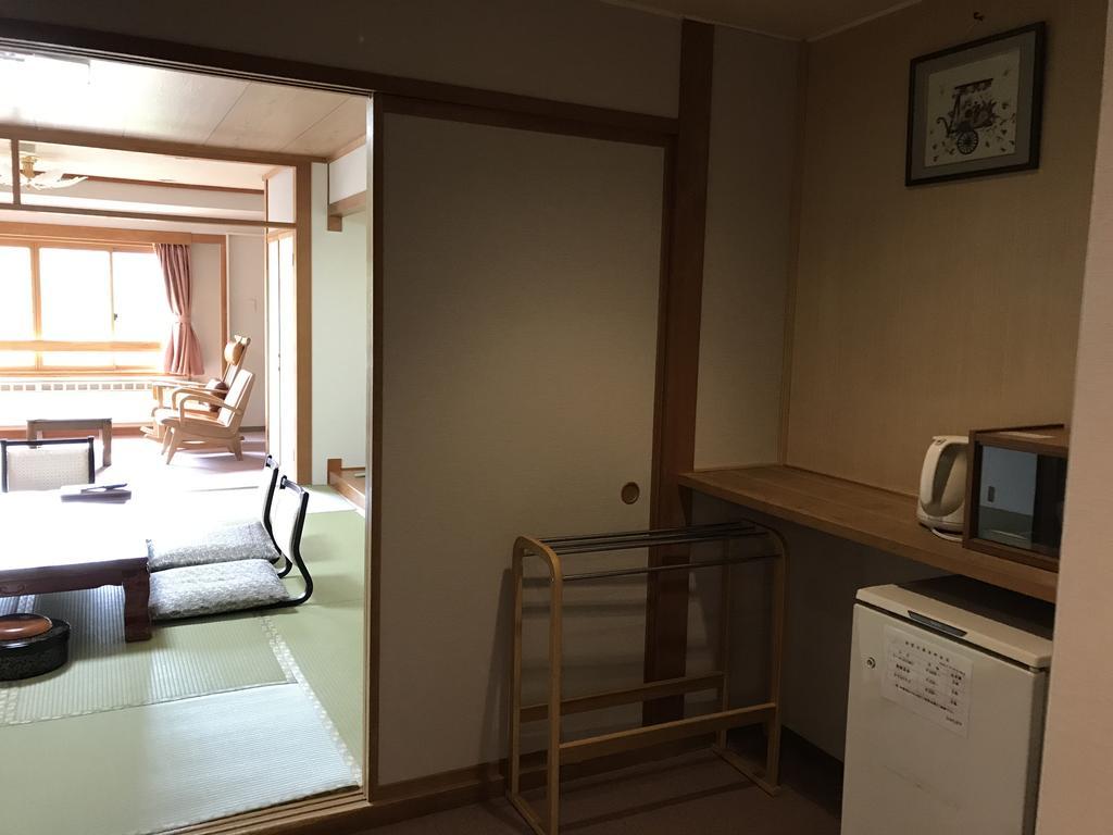 Hotel Higashidate Yamanouchi  Extérieur photo