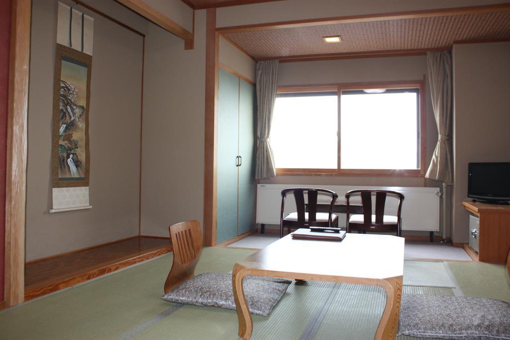 Hotel Higashidate Yamanouchi  Extérieur photo