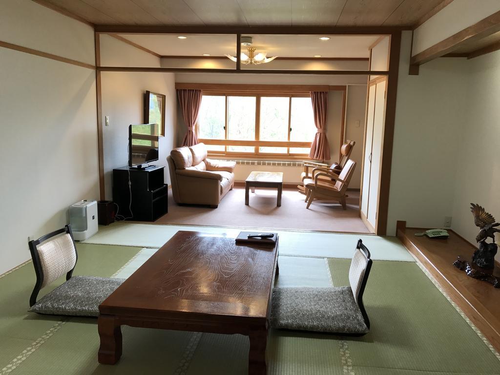 Hotel Higashidate Yamanouchi  Extérieur photo